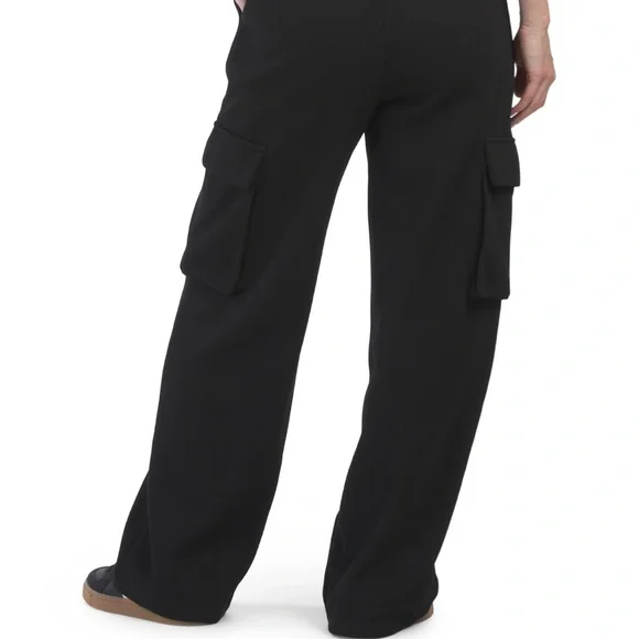 GREY LAB quilted black puffer jacket with matching black cargo pants